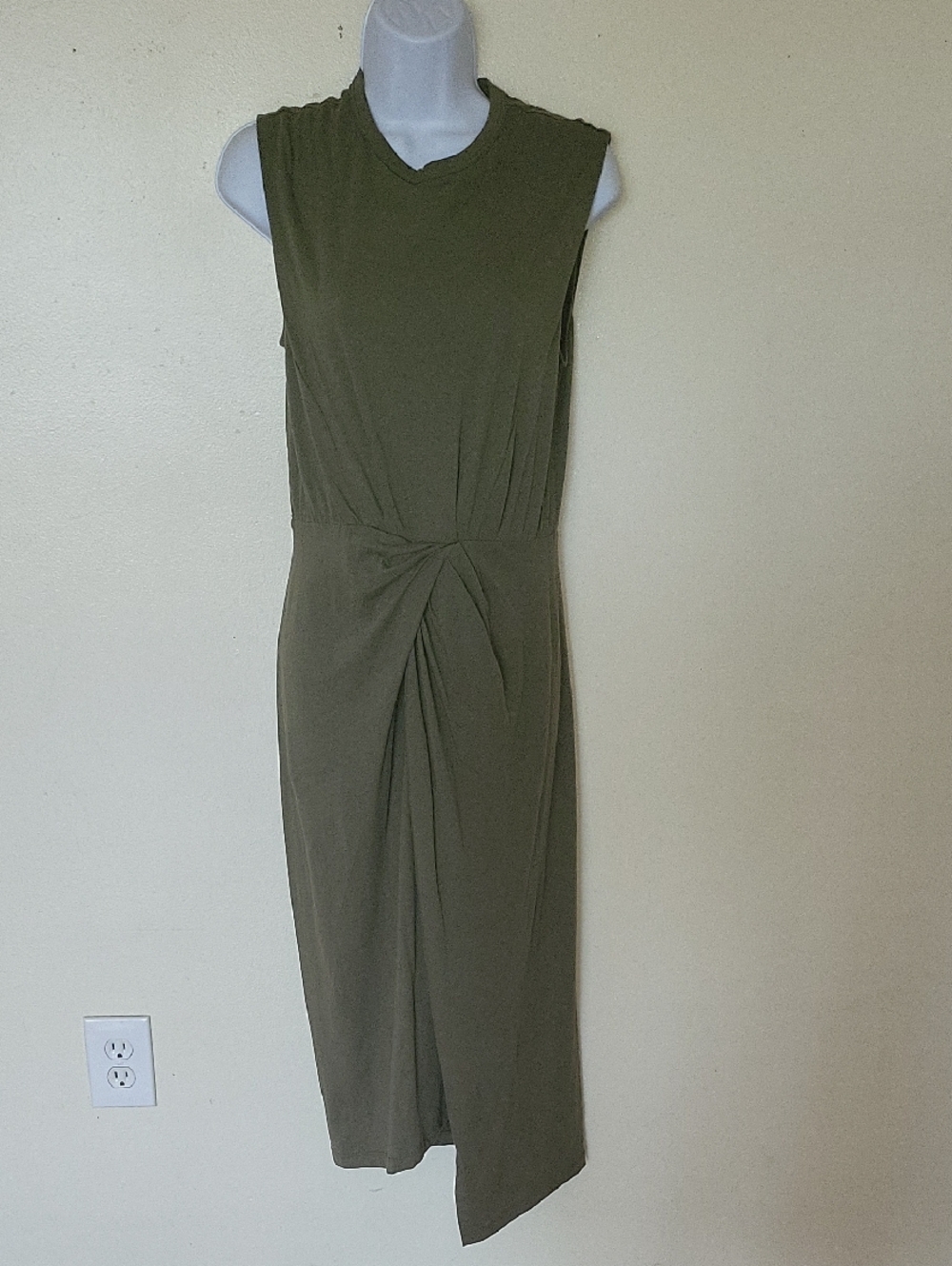 Sleeveless Olive Twist-Detail Midi Dress